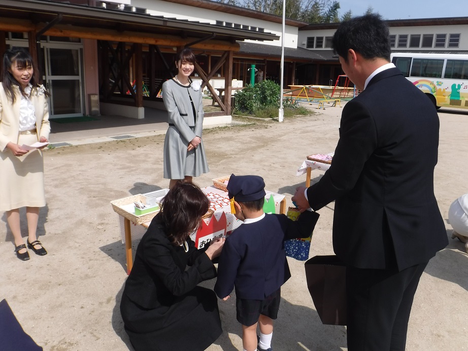 ☆平成２８年度入園式☆:画像３