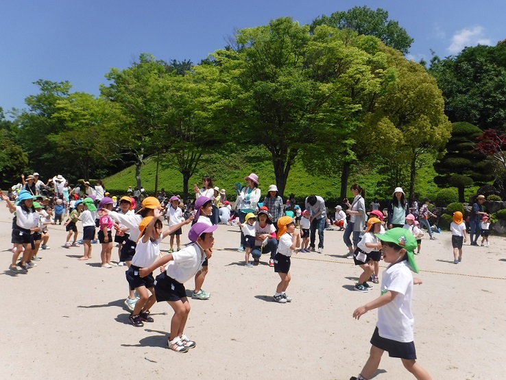 親子遠足を楽しみました！！②