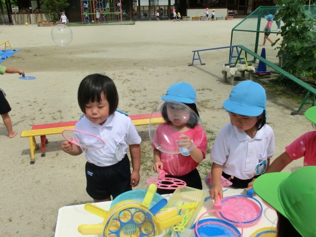 ☆シャボン玉で遊んだよ☆年中