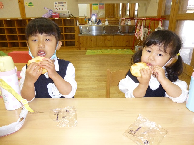 りす組、３歳になった子が入園しました！