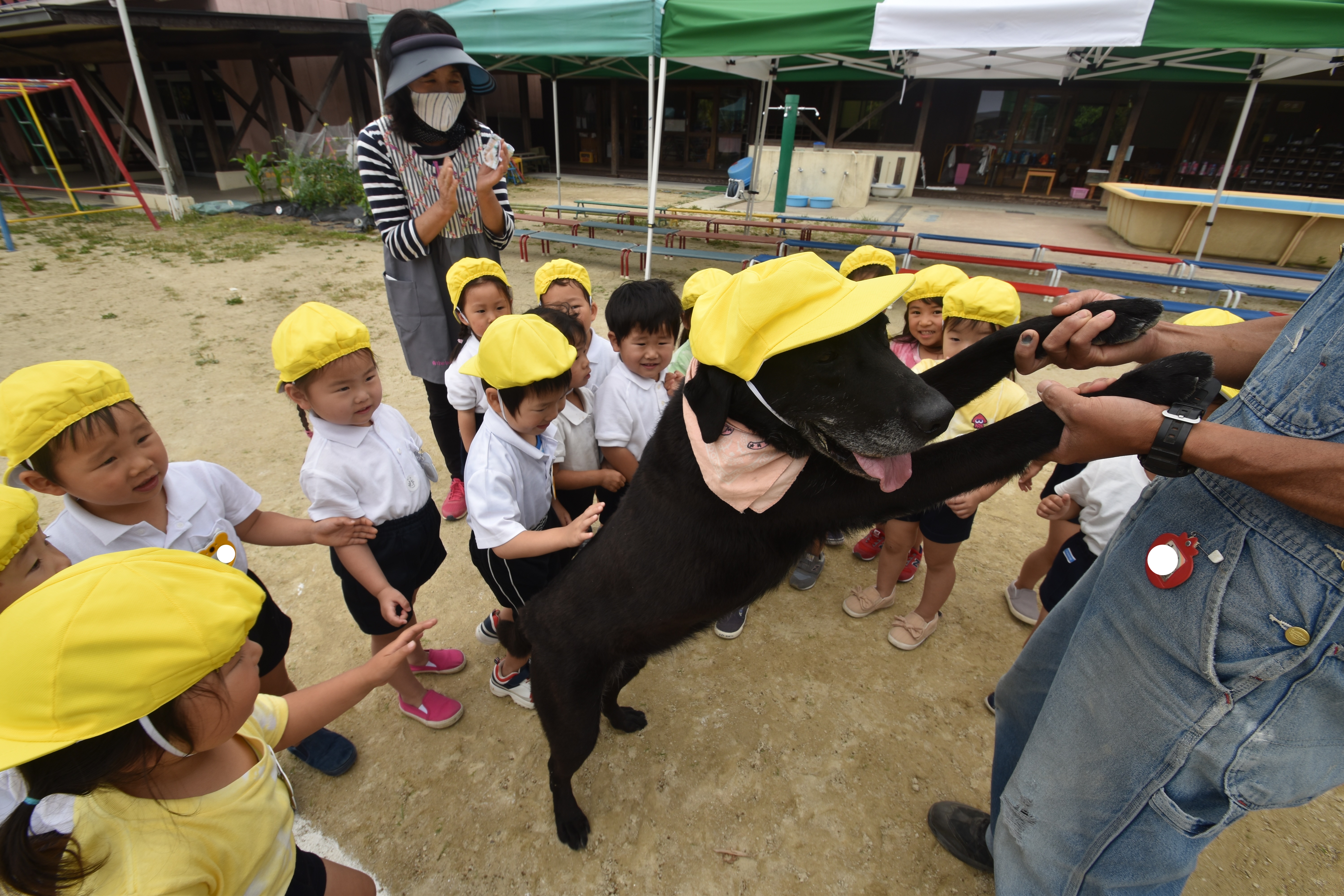 ★いちご動物園がやってきました★②