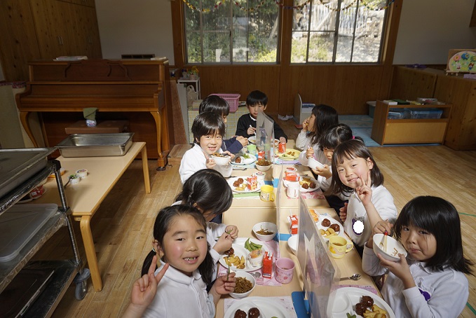 ✨お楽しみ給食✨をいただきました♪:画像２