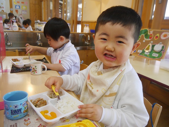 ☆年少☆今日から給食が始まりました！:画像３