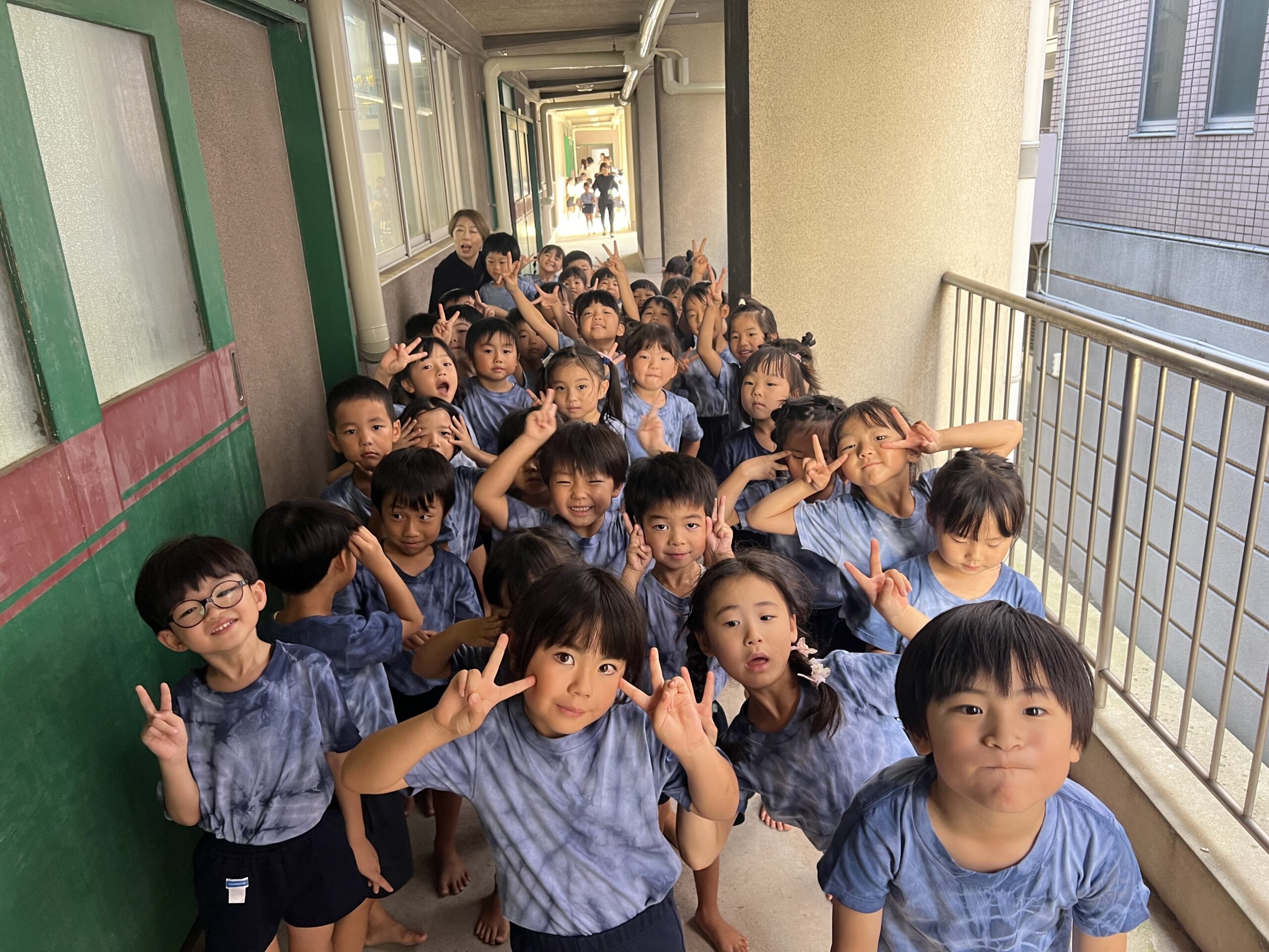 注文 岡崎女子短期大学附属第一早蕨幼稚園の制服 値下げしました