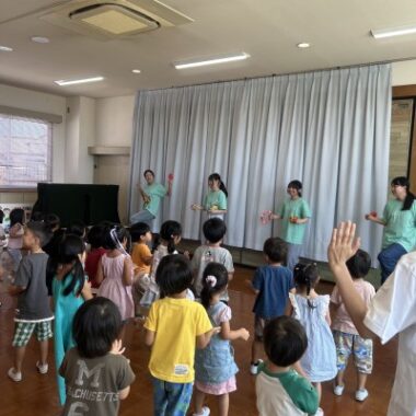【岡短幼教NEWS】「お楽しみ会」を企画して園訪問に出かけました！